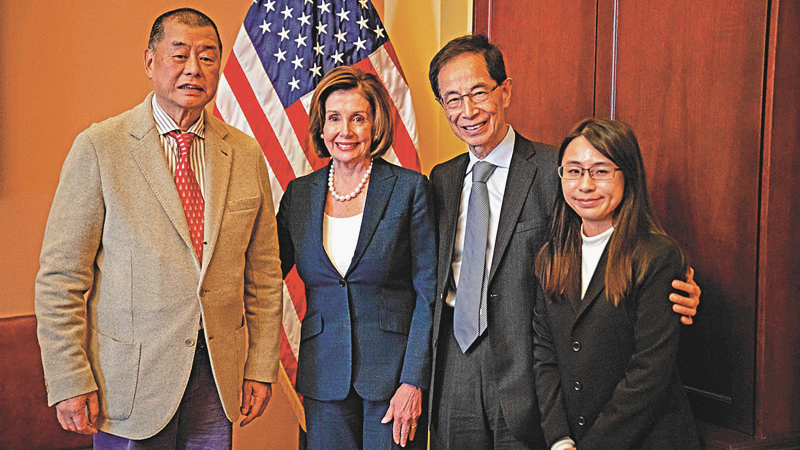 让美国政客独享“美丽风景线”