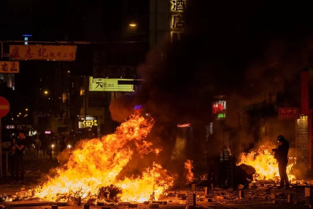粉碎「黑色革命」的強大武器