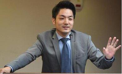 蒋万安公开支持香港暴徒 妄称“要给予最高的敬意