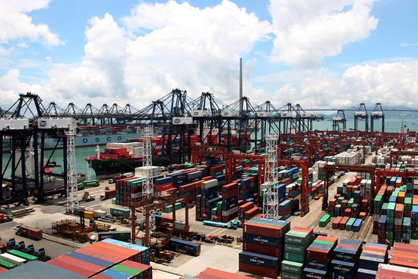 本港出口連跌12月 10月挫9.2% 跌幅近4年最大