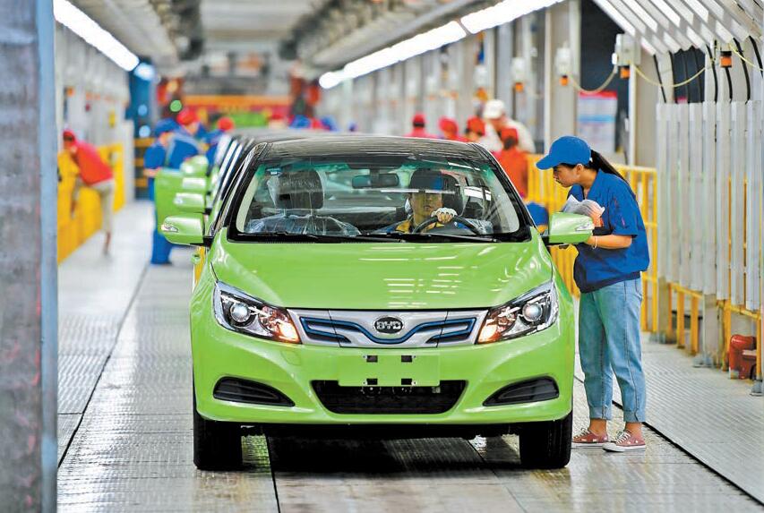 中國新能源車整裝待發 深化「三縱三橫」研發布局