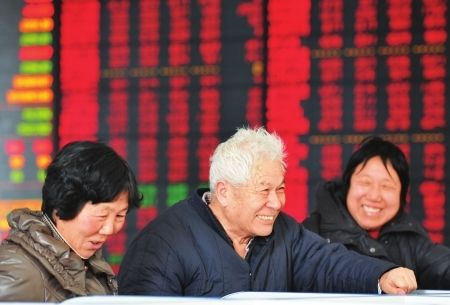 【收評】滬指漲1.27%收複3000點 金融股大漲 創業板指創年內新高