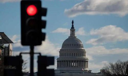 美国参议院通过1.4万亿美元计划 以避免政府周六停摆