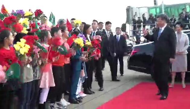 習近平主席在澳門國際機場