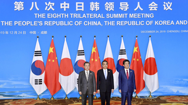 【中日韓領導人會議】三國同意加強自由貿易合作