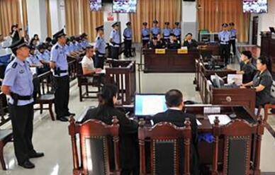 因表白被拒KTV纵火致18死 罪犯刘纯露今日被执行死刑