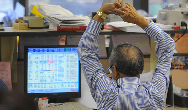 人行降準 港股有望高開