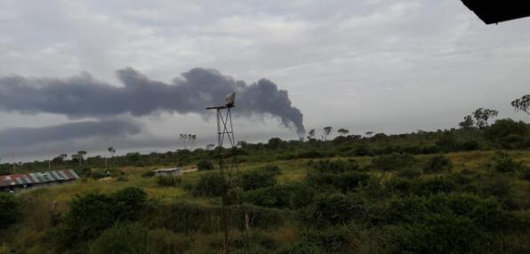 美军在肯尼亚基地遇袭 造成3死2伤