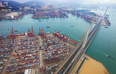 跨界合作固港航運中心地位