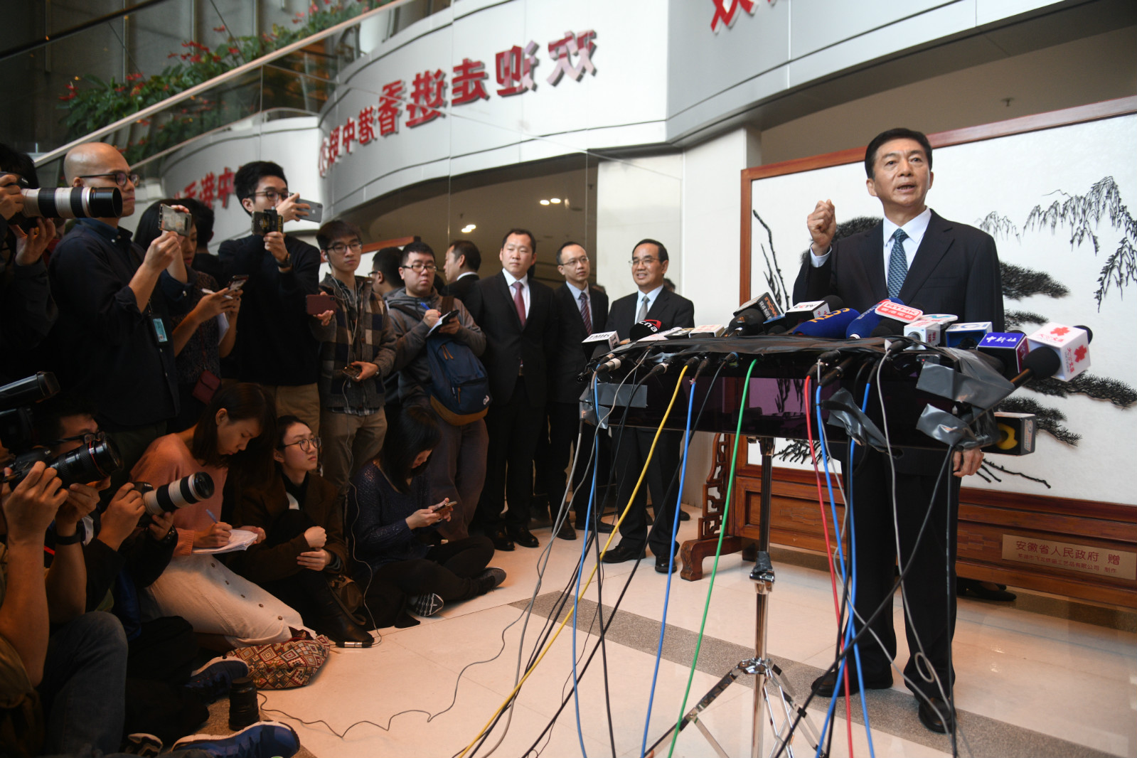  新任中聯辦主任駱惠寧：一國兩制是香港最大優勢