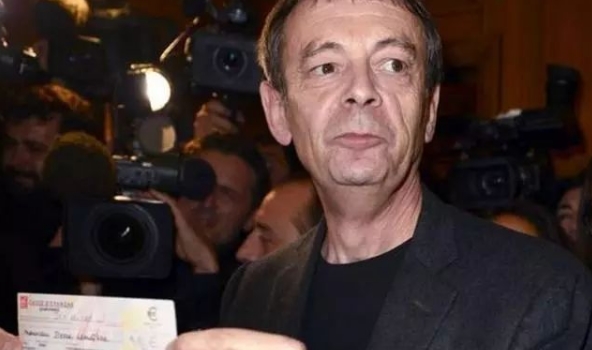 他又一次书写时代火光致敬《基督山伯爵》 