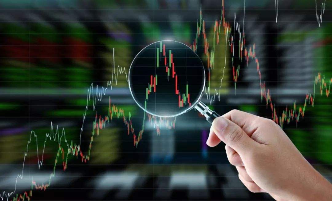 【港股】恒指跌0.83%险守28000点 金融科技股大跌