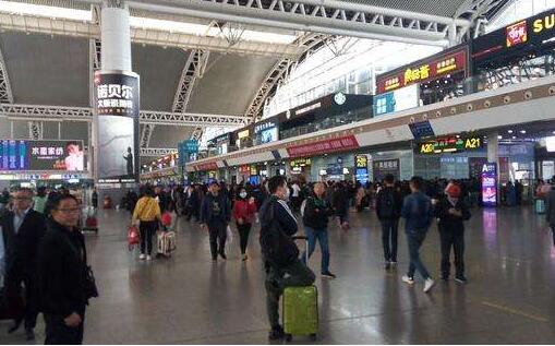  春運今开启 料30億人次出行