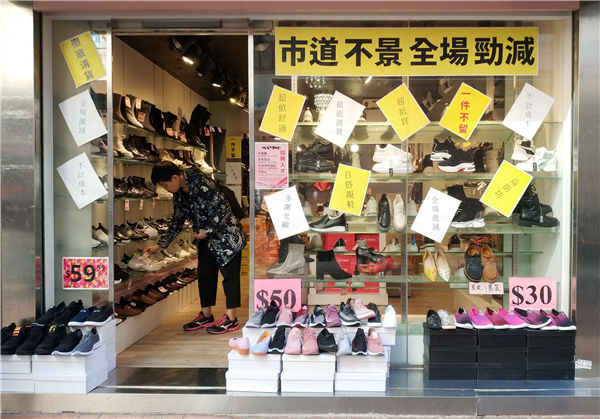 不應僵守不干預教條