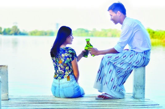 想了解缅甸人，就请他们喝一杯