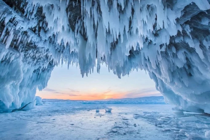 有一种冬天，叫贝加尔湖