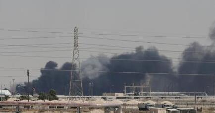 美官员:沙特已向美国支付5亿美元“保护费”