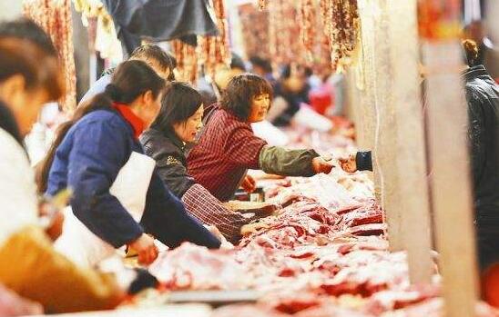 发改委：猪肉市场的供应是充足的