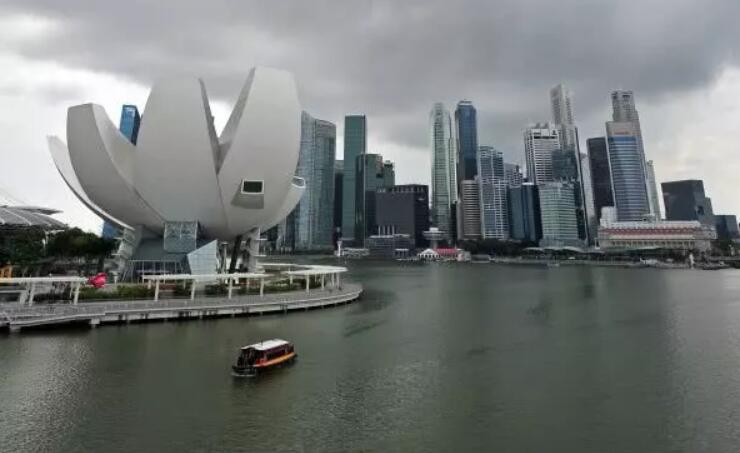 英媒：泰国新加坡央行出招应对疫情