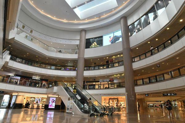 海港城2月減租五成 助商戶渡疫境