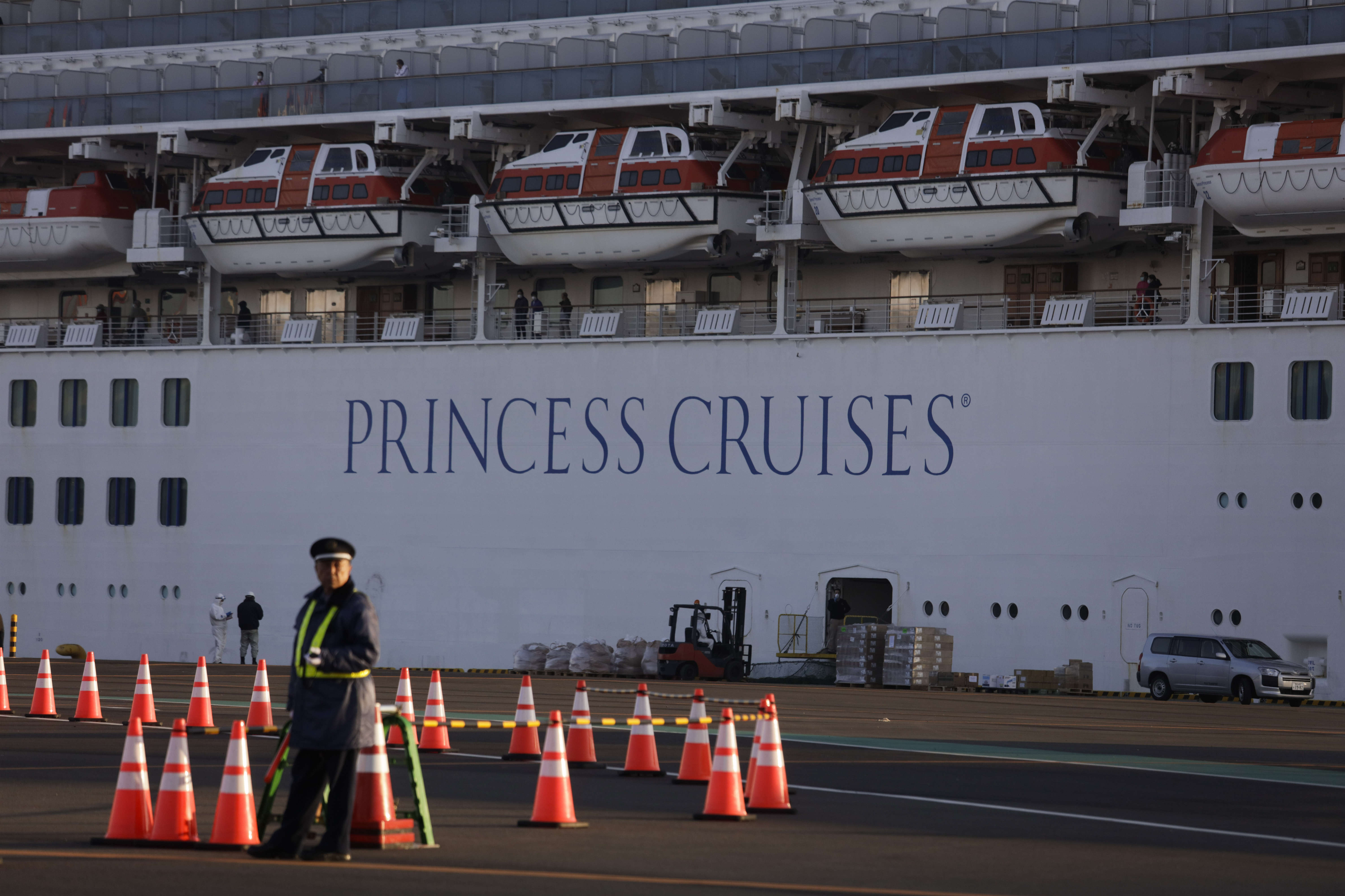 钻石公主号港人有望获港府包机接载返港