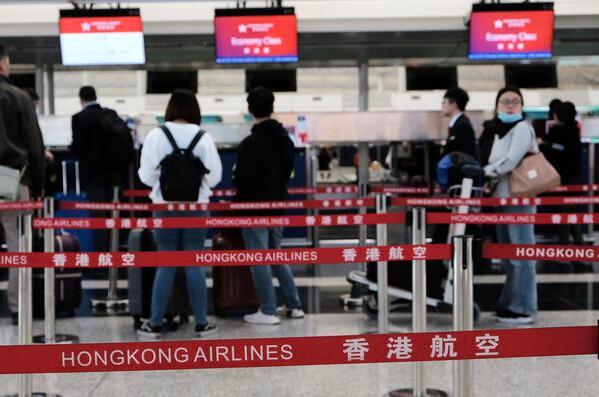 港航停埋飛機餐 今起炒150名空中服務員