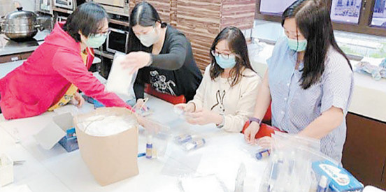 仁愛堂派發13萬口罩予弱勢社群