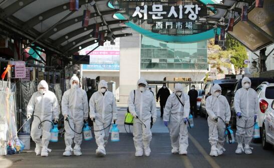 全球疫情加速蔓延 金融市场开盘悸动……