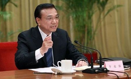 国务院：免征湖北境内小规模纳税人增值税3个月 其他地区降至1%