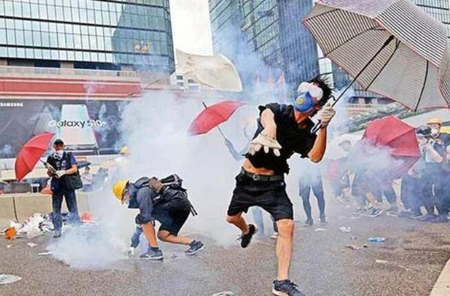 港府：修例風波令經濟損失148億