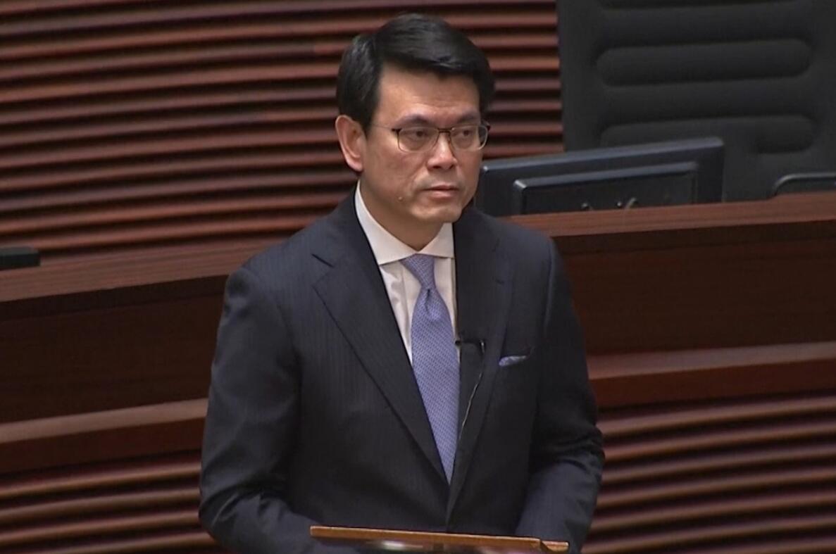 邱騰華料今年首季經濟難反彈 暴力事件影響深遠