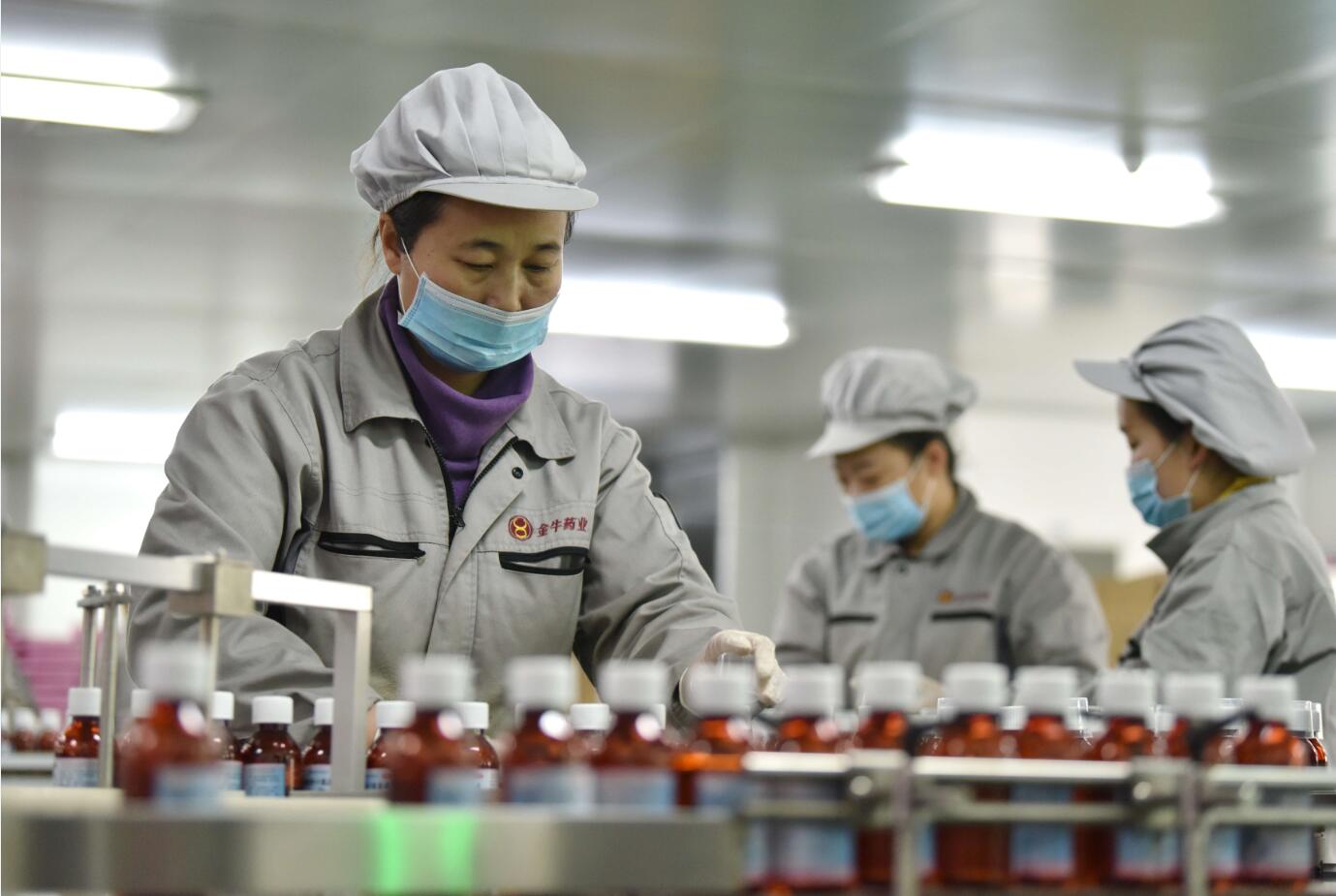財新製造業PMI創新低 企業復工加速 3月料明顯回彈