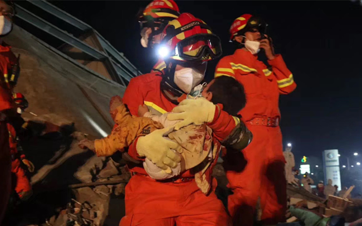 泉州疫情隔离酒店坍塌! 事故已致10人死亡