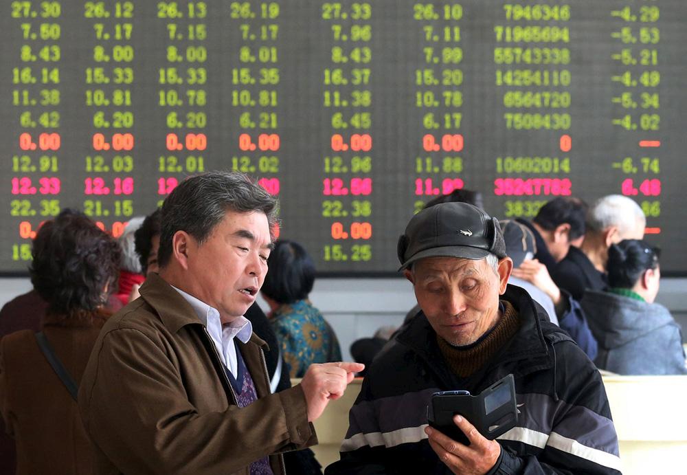 【午评】三大指数下探回升沪指涨0.62% 券商股大反弹