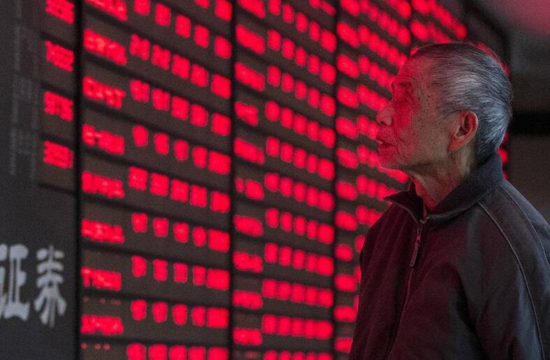 【收评】三大股指强势反弹！沪指涨1.82% 5G概念股掀涨停潮