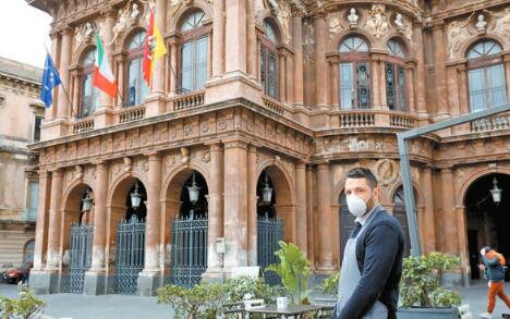 港對歐日多地發出外遊紅警