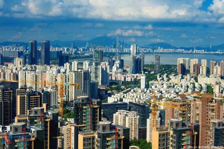 国家发改委专家：新一轮投资不搞“大水漫灌”