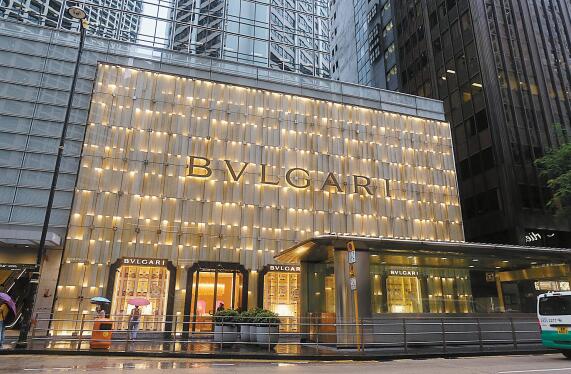 修例風波拖累港保險業 上季內地客投保額挫45%