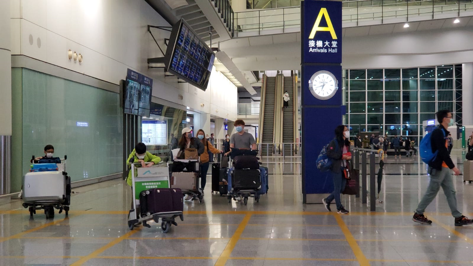 本港據報再有至少5人初步確診 1人為衞生署醫生