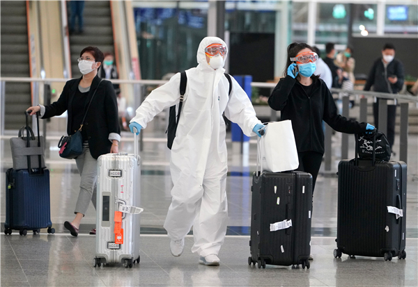 “教科书式”回国诚可贵 尽量不流动更安全