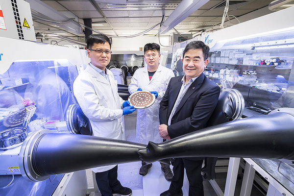 城大成功研發高效太陽能電池