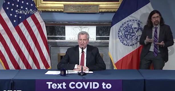 刀刀见血｜纽约市长大骂川普20分钟