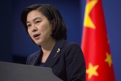 白宫“密电”要求官员集中“甩锅中国”后，华春莹连发4问