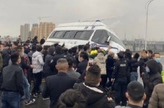 九江、黄梅：撤销临时防疫站点，两地群众持绿码通行