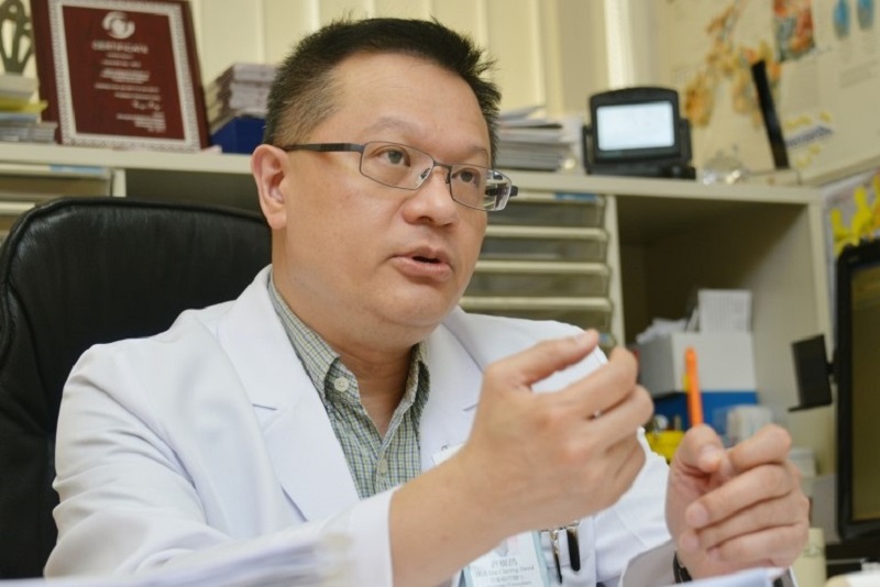 許樹昌：1%返港留學生無病徵但深喉唾液樣本有病毒