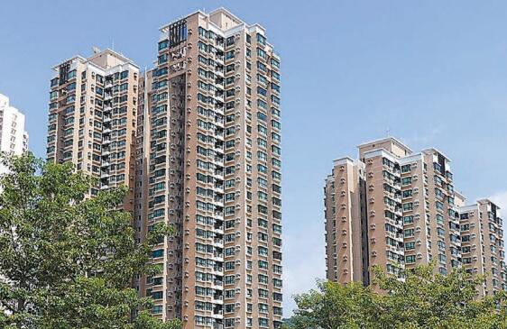 申報健康量體溫 準買家分隔睇樓