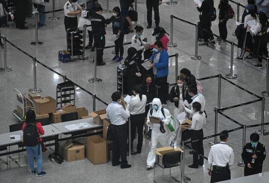 妥善處理海歸港人防疫問題