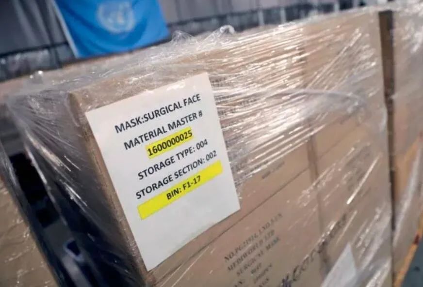 美国从中国采购大批医疗物资运抵纽约