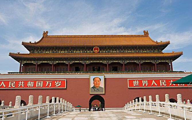 天將降大任於中國