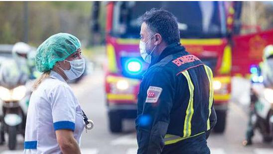 特朗普称美疫情已开始趋稳 道指大涨1600点